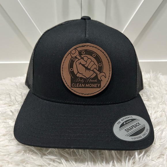Trucker SnapBack hat Dirty Hands Clean Money - Picture 2 of 2